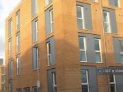 2 bedroom flat for rent in Duke Court, Hounslow, TW3