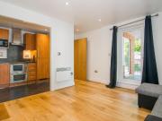 2 bedroom flat for rent in Earlsfield House, Royal...
