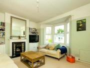 2 Bedroom Flat For Rent In East Putney, London