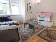2 bedroom flat for rent in East Street Epsom KT17