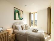 2 bedroom flat for rent in Embassy Boulevard, London, SW11