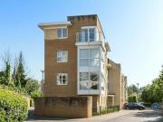 2 Bedroom Flat For Rent In Exeter
