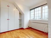 2 bedroom flat for rent in Finchley Road London NW11