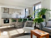 2 bedroom flat for rent in Flat 3 St. James House, 77 79...