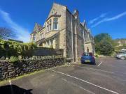 2 bedroom flat for rent in Flat 3 Walton Lodge Court, 27...