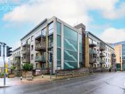 2 bedroom flat for rent in Fleet Street, Brighton, BN1
