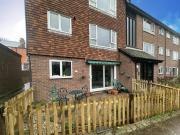 2 Bedroom Flat For Rent In Folkestone 2 Bedroom Flat For Rent In Folkestone