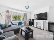 2 bedroom flat for rent in Galpins Road, Thornton Heath, CR7