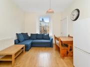 2 bedroom flat for rent in Gardners Crescent,...