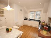 2 bedroom flat for rent in Gloucester Lane, New Town,...