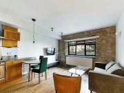 2 Bedroom Flat For Rent In Gowers Walk, London