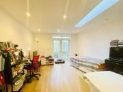 2 Bedroom Flat For Rent In Grange Park, Ealing