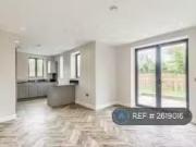 2 bedroom flat for rent in Green Close, Brookmans Park,...