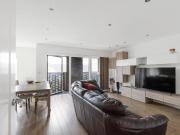 2 bedroom flat for rent in Greenaway Apartments, 37...