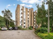 2 bedroom flat for rent in Grovewood, Sandycombe Road, TW9