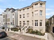 2 bedroom flat for rent in Hardwick Road, Eastbourne, BN21