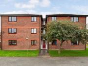 2 bedroom flat for rent in Haydock Close, Chester, CH1