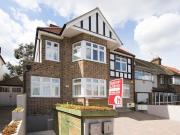 2 bedroom flat for rent in Hendon Way, Golders Green, NW2