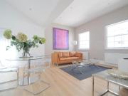 2 bedroom flat for rent in High Street, Guildford, GU1