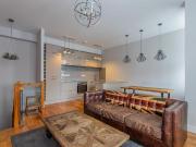 2 bedroom flat for rent in Howard Gardens, Roath, CF24