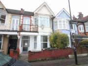 2 bedroom flat for rent in Howard Road, E17 2 bedroom flat for rent in Howard Road, E17