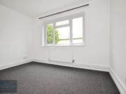 2 bedroom flat for rent in Hutton Road, Shenfield,...