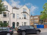 2 bedroom flat for rent in Ingham Road, London, NW6