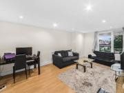 2 bedroom flat for rent in Jellico House, St. George...