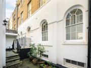 2 bedroom flat for rent in Kennington Road, Kennington, SE11