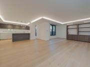 2 bedroom flat for rent in Kensington Gardens Square,...