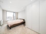 2 bedroom flat for rent in Kilburn High Road, Kilburn, NW6