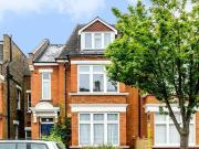 2 Bedroom Flat For Rent In Kilburn, London