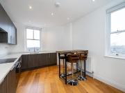 2 bedroom flat for rent in Kings Gardens London NW6