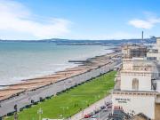 2 bedroom flat for rent in Kings Road, BRIGHTON, BN1