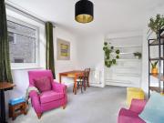 2 bedroom flat for rent in Knollys Road, Streatham,...