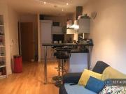 2 bedroom flat for rent in Lake House Manchester M15