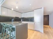 2 bedroom flat for rent in Landmark Pinnacle, 10 Marsh...