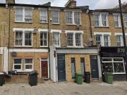 2 bedroom flat for rent in Landor Road, London, SW9