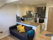 2 Bedroom Flat For Rent In Leeds