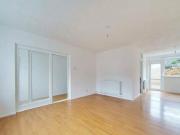 2 bedroom flat for rent in Leyland Road London SE12