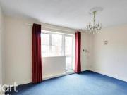 2 Bedroom Flat For Rent In Limehouse
