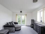 2 bedroom flat for rent in Little Hacketts Havant PO9