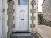 2 bedroom flat for rent in Locking Road, Weston super...