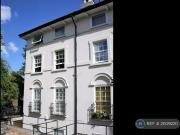 2 Bedroom Flat For Rent In London