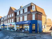 2 bedroom flat for rent in London Road, Guildford, GU4