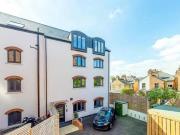 2 bedroom flat for rent in London Road, St Albans, AL1