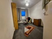 2 bedroom flat for rent in Lovell Park Grange, Leeds,...
