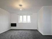 2 bedroom flat for rent in Lowestoft Drive Cippenham SL1