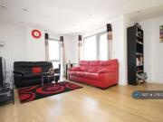 2 bedroom flat for rent in Luxury With Gym And...