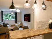 2 bedroom flat for rent in Malcolm Close, Nottingham, NG3